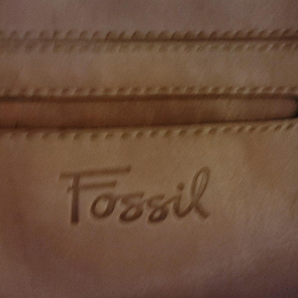 Pink Fossil Purse - Picture 5 of 5